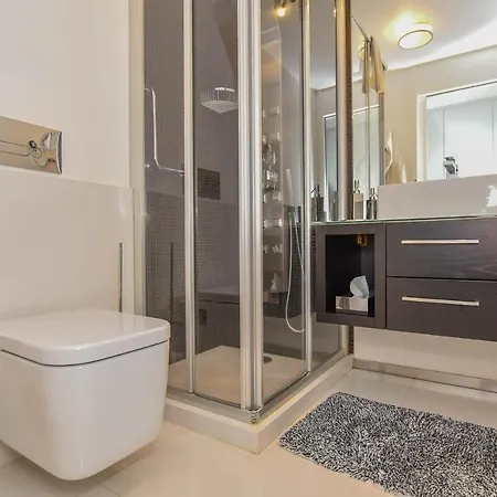 شقة Astrolab فونشال